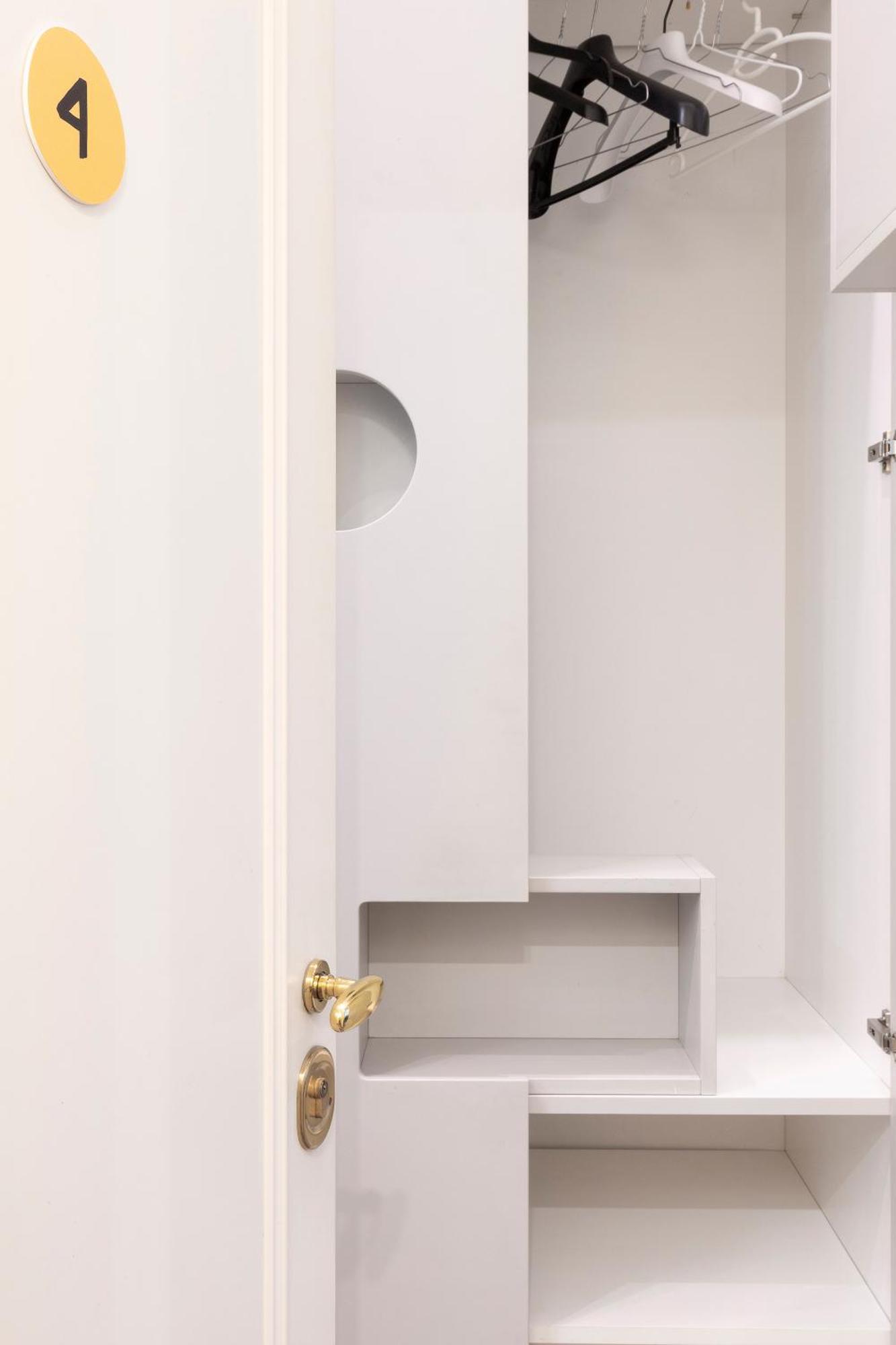 Vittore Rooms & Apartment Милан Экстерьер фото