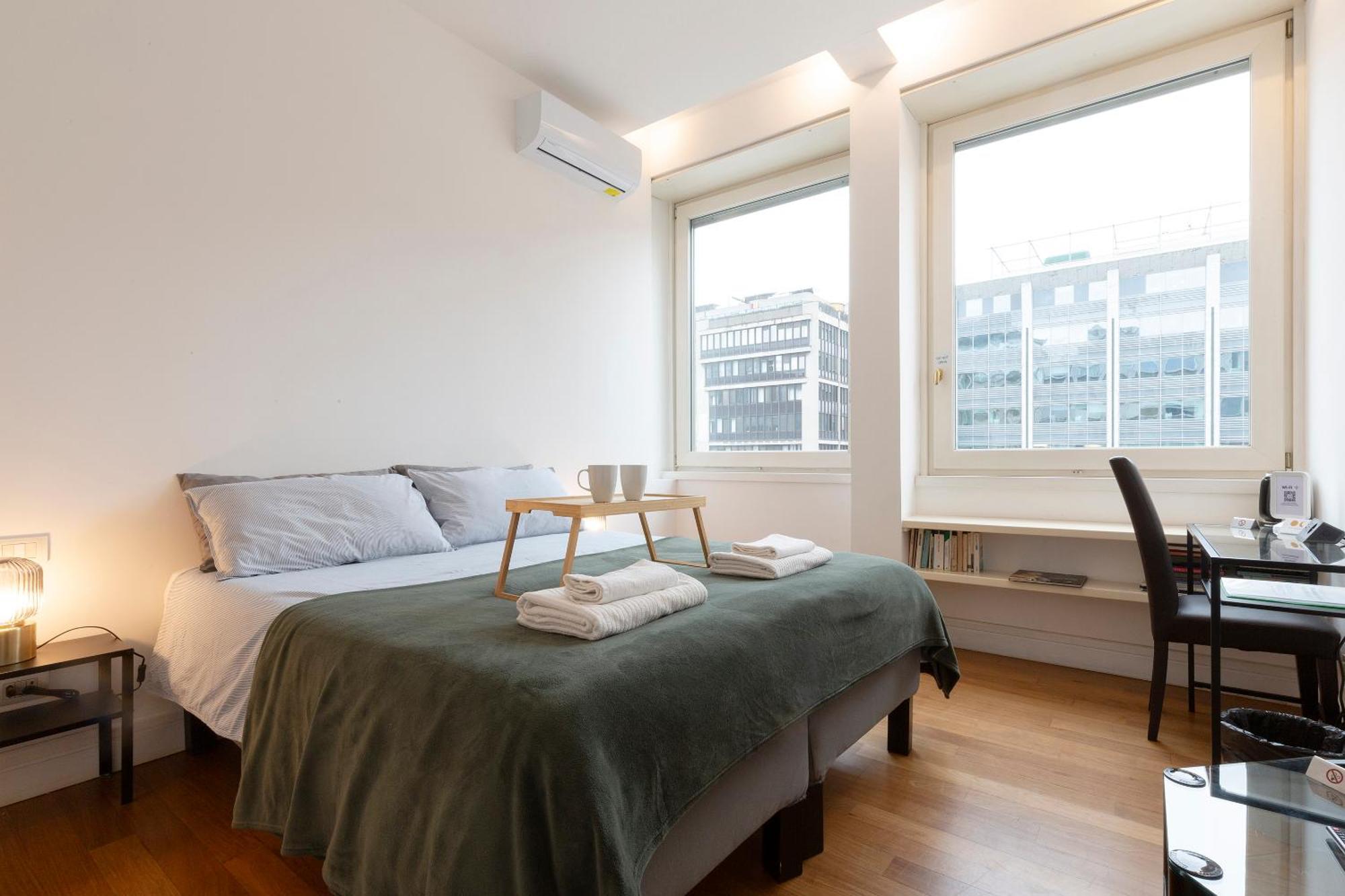 Vittore Rooms & Apartment Милан Экстерьер фото